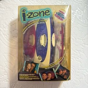 Polaroid i-zone Pocket Camera Purple and Pink